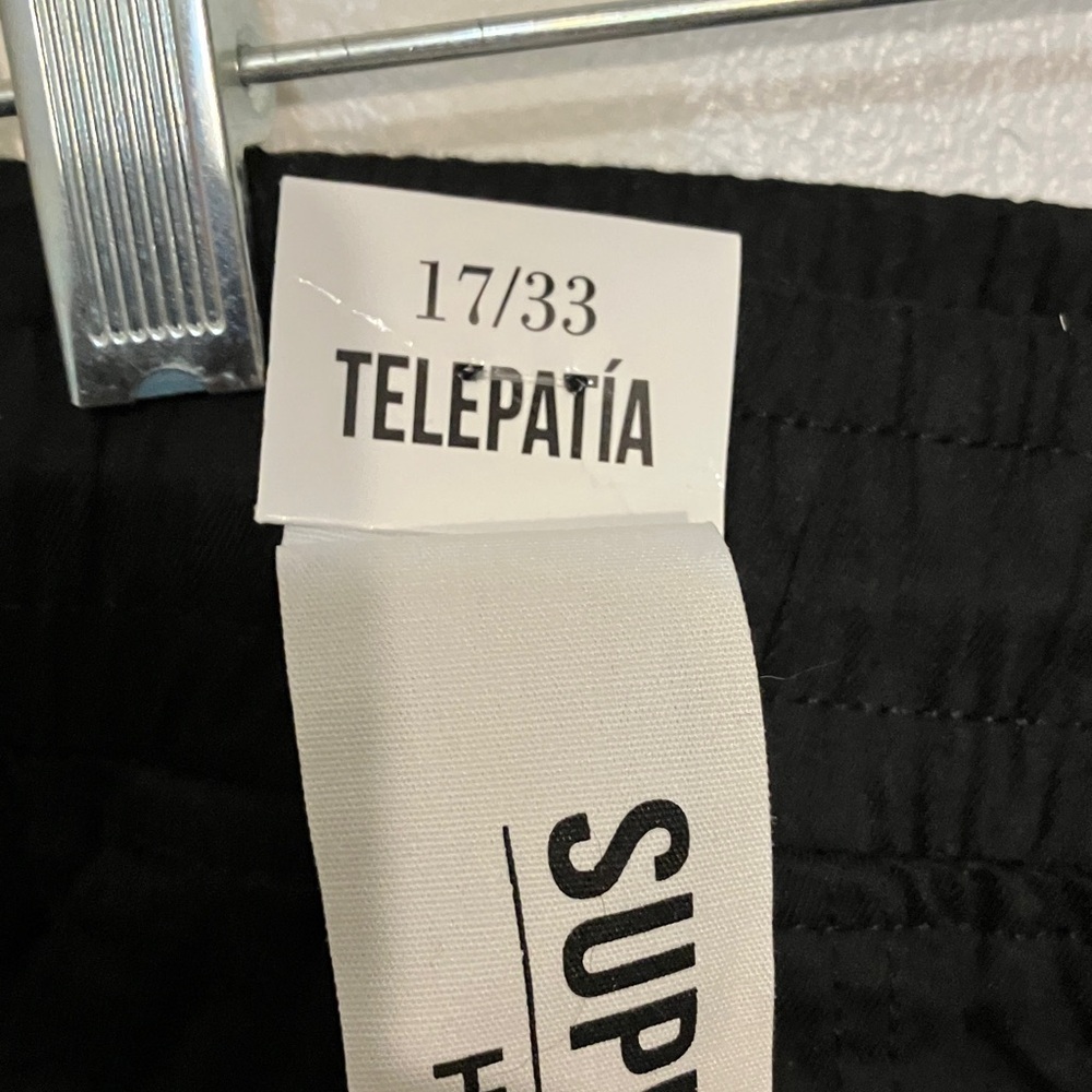 NWT Telepatia cropped jogger with cargo pockets cotton size Large 23” inseam - Picture 3 of 7